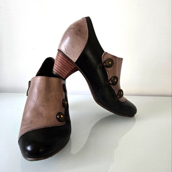 L' ARTISTE hand painted leather shoes, antique buttons.Brown/black.Size 40/9-9.5 - Picture 1 of 11